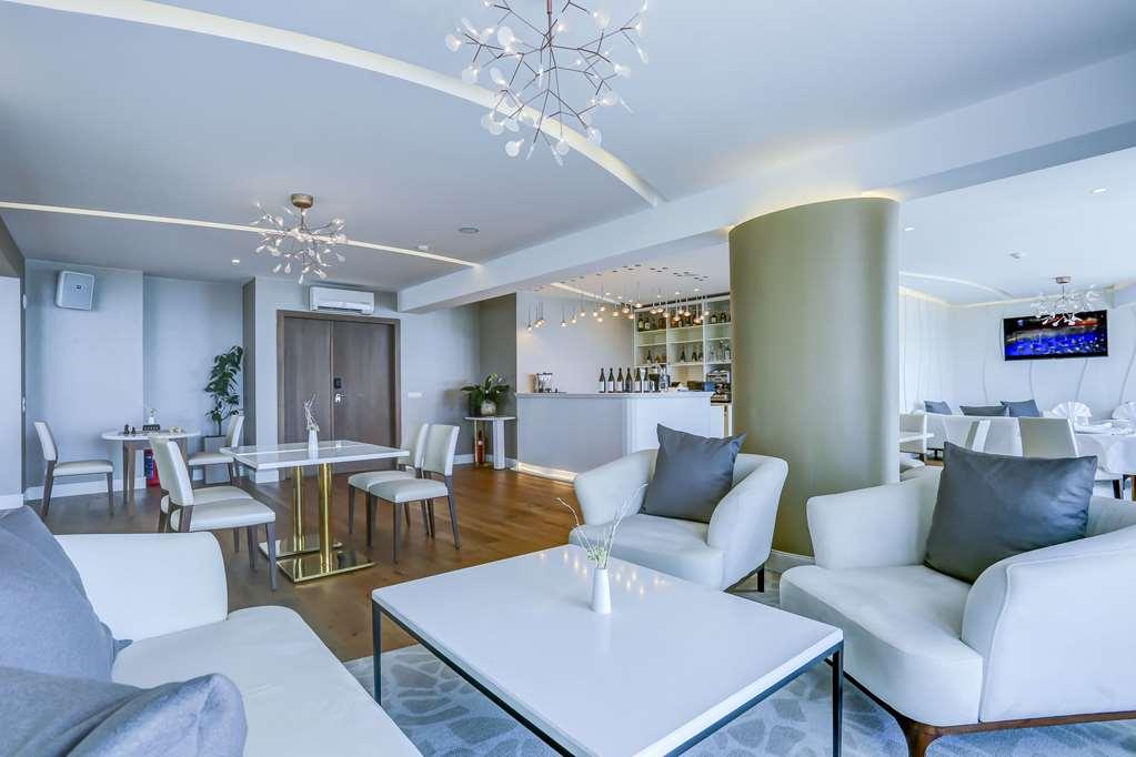 Maritim Hotel Paradise Blue Albena Restaurang bild